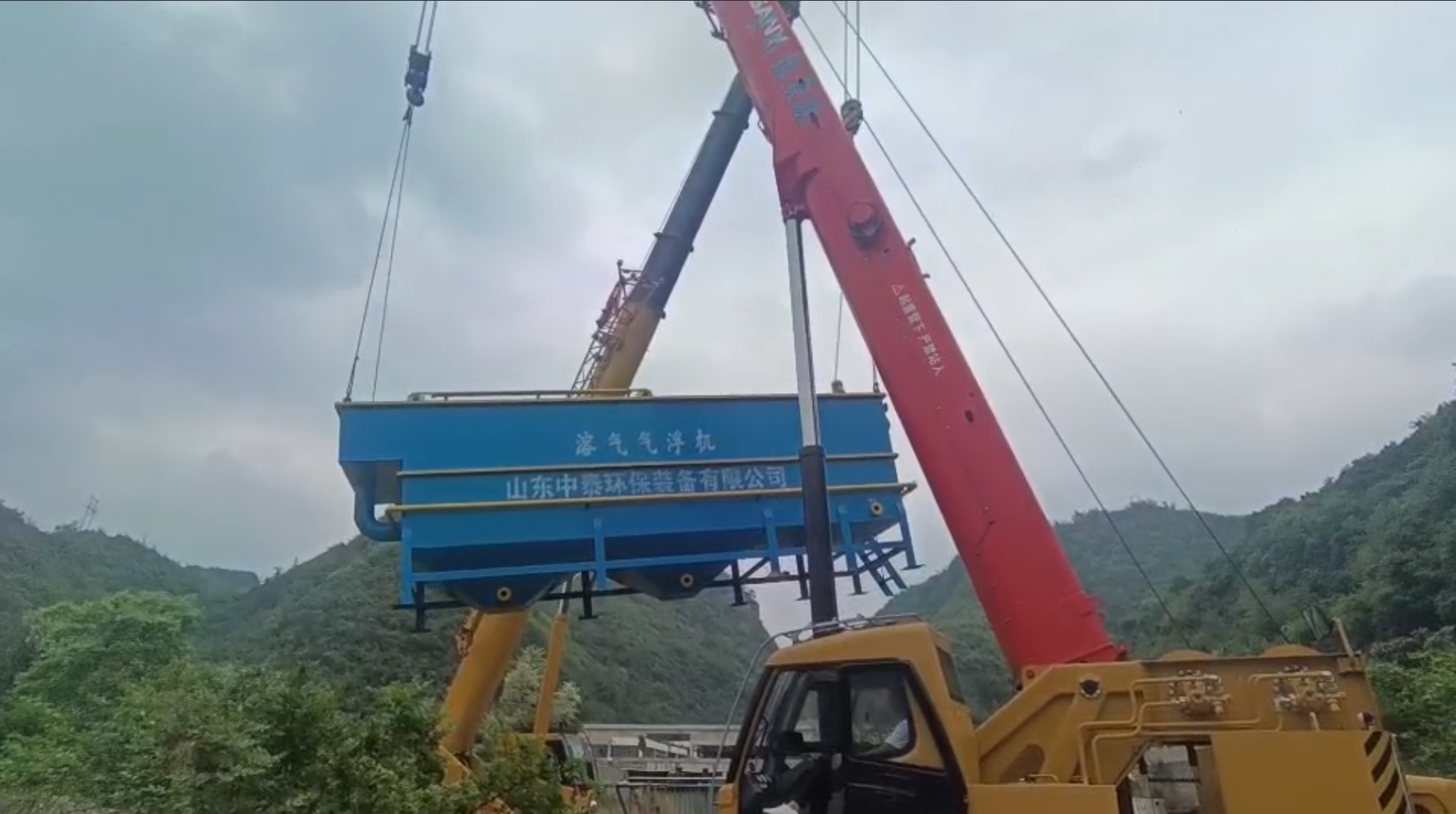 氣浮機(jī)，高效氣浮機(jī)，溶氣氣浮機(jī)，氣浮機(jī)安裝現(xiàn)場